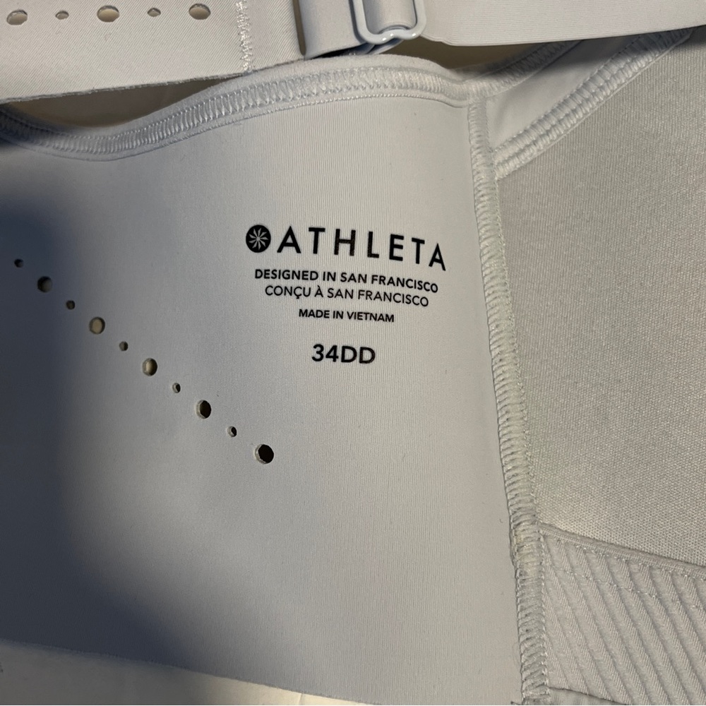 Athleta baby blue sports bra - Picture 6 of 6